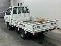 Toyota LITE ACE TRUCK лот № 10208 оценка 3.5  с аукциона в Японии 1
