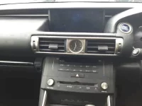 Lexus IS лот № 30443 оценка 3.5  с аукциона в Японии 9