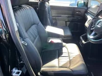 Honda ODYSSEY лот № 30370 оценка 5  с аукциона в Японии 6