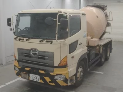 Hino TRUCK