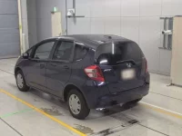 Honda FIT лот № 30455 оценка 3.5  с аукциона в Японии 5