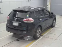 Nissan X-TRAIL лот № 30456 оценка 4.5  с аукциона в Японии 1