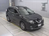 Nissan X-TRAIL лот № 30456 оценка 4.5  с аукциона в Японии 4