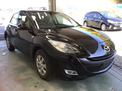 Mazda AXELA  с аукциона в Японии