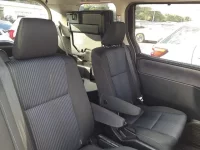 Toyota VOXY лот № 30484 оценка 3  с аукциона в Японии 8