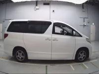 Toyota ALPHARD лот № 30491 оценка 3.5  с аукциона в Японии 2