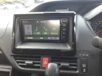 Toyota NOAH лот № 30494 оценка R  с аукциона в Японии 9