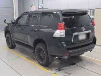 Toyota LAND CRUISER PRADO лот № 30493 оценка 4  с аукциона в Японии 5