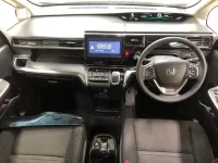 Honda STEP WAGON лот № 3073 оценка 3.5  с аукциона в Японии 4