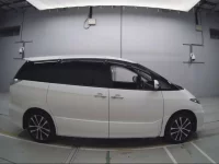 Toyota ESTIMA лот № 30497 оценка 4.5  с аукциона в Японии 2