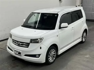 Toyota BB  с аукциона в Японии