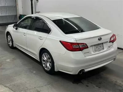 Subaru LEGACY B4  с аукциона в Японии