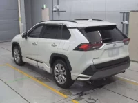 Toyota RAV4 лот № 30506 оценка 4.5  с аукциона в Японии 5