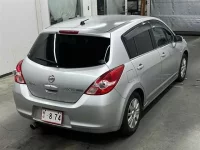Nissan TIIDA лот № 90090 оценка 3.5  с аукциона в Японии 4