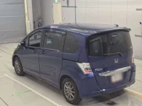 Honda FREED лот № 30513 оценка 3.5  с аукциона в Японии 5