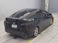 Toyota PRIUS лот № 30511 оценка 3.5  с аукциона в Японии 1