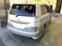 Toyota ISIS лот № 3015 оценка 3.5  с аукциона в Японии 3