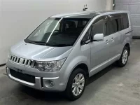 Mitsubishi DELICA D5 лот № 90116 оценка 3.5  с аукциона в Японии 3