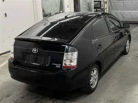 Toyota PRIUS лот № 90182 оценка 3.5  с аукциона в Японии 4