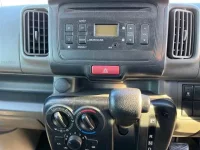 Mitsubishi MINICAB VAN лот № 80075 оценка X  с аукциона в Японии 5