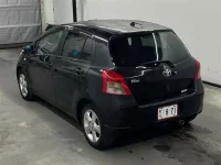 Toyota VITZ лот № 90174 оценка 3  с аукциона в Японии 1