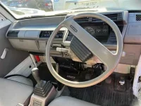 Suzuki CARRY TRUCK лот № 90157 оценка 3.5  с аукциона в Японии 2