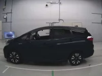 Honda SHUTTLE лот № 30558 оценка 3.5  с аукциона в Японии 3