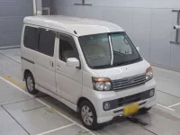 Daihatsu Atrai Wagon лот № 3387 оценка 3  с аукциона в Японии 3