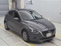 Mazda DEMIO лот № 30563 оценка 3.5  с аукциона в Японии 4