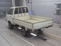 Toyota TOWN ACE TRUCK лот № 40041 оценка 3.5  с аукциона в Японии 5
