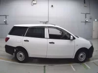 Nissan AD лот № 40043 оценка 4.5  с аукциона в Японии 2