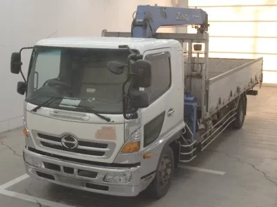 Hino TRUCK