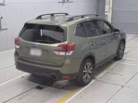 Subaru FORESTER лот № 30582 оценка 3.5  с аукциона в Японии 1