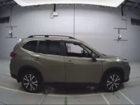 Subaru FORESTER лот № 30582 оценка 3.5  с аукциона в Японии 2