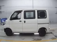 Daihatsu HIJET VAN лот № 10 оценка 3.5  с аукциона в Японии 3