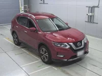 Nissan X-TRAIL лот № 30605 оценка 4  с аукциона в Японии 4