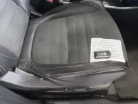 Mitsubishi OUTLANDER PHEV лот № 30611 оценка 3.5  с аукциона в Японии 7