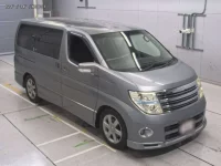 Nissan ELGRAND лот № 30665 оценка 3.5  с аукциона в Японии 4