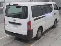 Nissan CARAVAN VAN лот № 40137 оценка 4  с аукциона в Японии 1