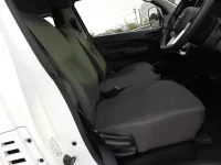 Nissan CARAVAN VAN лот № 40137 оценка 4  с аукциона в Японии 7