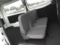 Nissan CARAVAN VAN лот № 40137 оценка 4  с аукциона в Японии 8