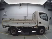 Toyota TOYOACE лот № 40139 оценка 3  с аукциона в Японии 2