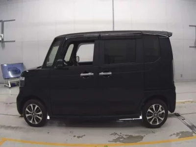 Honda N BOX  с аукциона в Японии