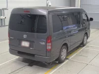 Toyota HIACE VAN лот № 40154 оценка 3.5  с аукциона в Японии 1