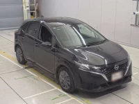Nissan NOTE лот № 30697 оценка 4  с аукциона в Японии 4