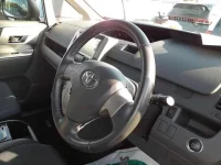 Toyota VOXY лот № 30704 оценка RA  с аукциона в Японии 6