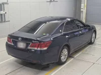 Toyota CROWN лот № 30709 оценка 3.5  с аукциона в Японии 1