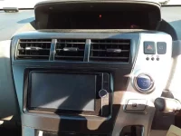 Toyota PRIUS ALPHA лот № 30713 оценка RA  с аукциона в Японии 9