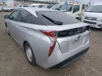 Toyota PRIUS лот № 20056 оценка 3.5  с аукциона в Японии 4
