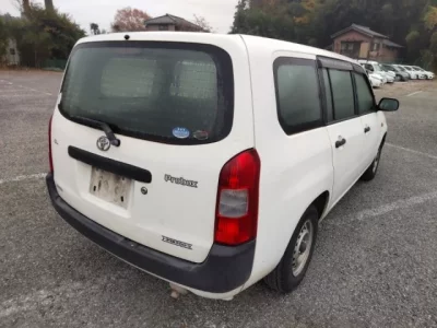 Toyota PROBOX  с аукциона в Японии